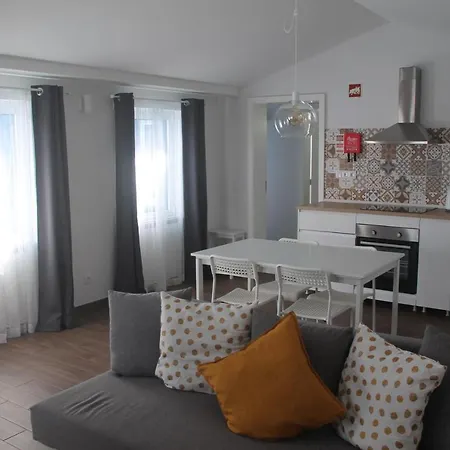 A Casinha Angra do Heroísmo