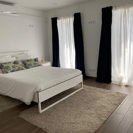 A Casinha Angra do Heroísmo